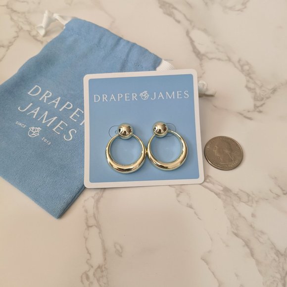 Draper James Gold Doorknocker Earrings - Picture 4 of 4